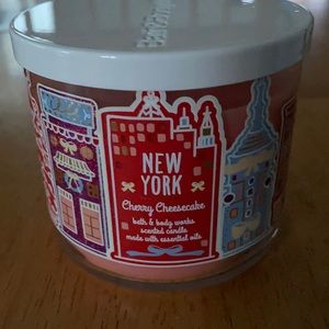Bath and Body Works 3 wick candle